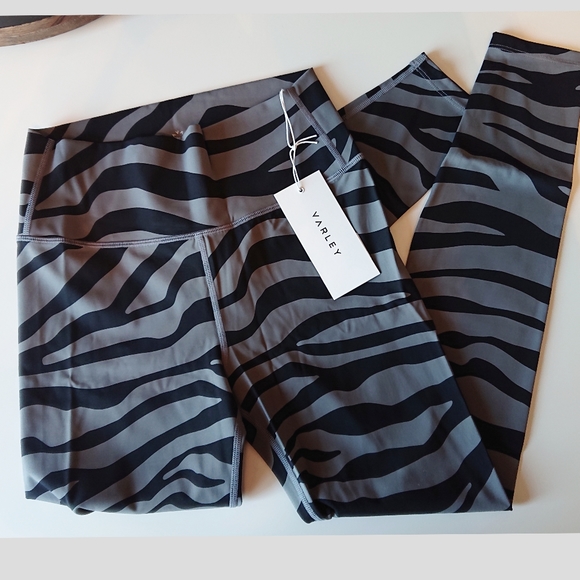VARLEY Luna High Rise Legging in Steel Zebra - Picture 6 of 7